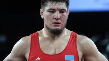 Азамат Дәулетбеков Азия чемпионатында жетінші медалін жеңіп алды (ВИДЕО)