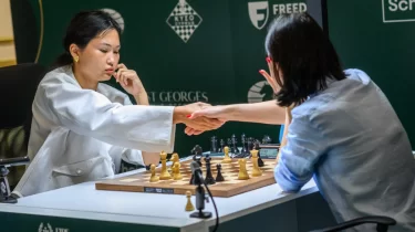 Бибісара Асаубаева титулға бір қадам жақындады