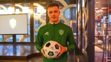 Максим Самородов ресейлік клубтағы жоспарларын ашық айтты