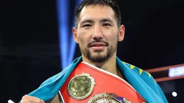 Қазақстандық жанкүйерлер Жәнібек Әлімханұлы үшін WBO парақшасын "жаулап алды"