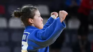 Қазақстандық бұрымды АЧ ширек финалына өтті