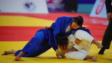 Аруна Жангелдина — Азия чемпионатының екі дүркін жүлдегері