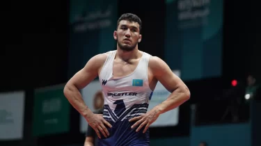 Ризабек Айтмұқан АҚШ-тағы айқаста жеңіліп қалды