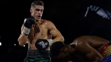 Сұлтан Зәуірбектің қарсыласы айқас алдында демеуші іздеп кетті