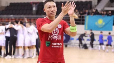 "Әдемі қоштасқым келген": Біржан Оразовтың "Қайраттан" кетуі ерте жарияланды