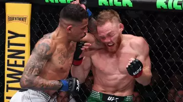 Карлос Пратес UFC Fight Night 275 турнирінде Джек Делла Маддаленаны нокаутқа түсірді