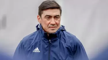 "Командадан тек эмблема мен жанкүйерлер қалды". Самат Смақов "Ақтөбедегі" жағдай туралы