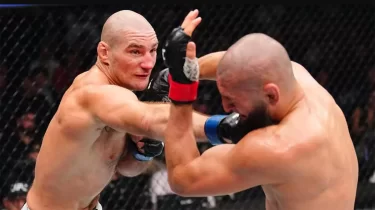 Хамзат Чимаев UFC-дегі чемпиондық титулынан айырылып қалды