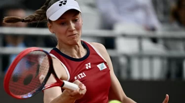 Елена Рыбакина Римде әлемнің экс-бірінші ракеткасын ойсырата жеңді