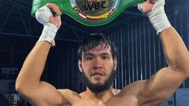 "Қазақ титаны" WBC белбеуін нокаутпен жеңіп алды (ВИДЕО)