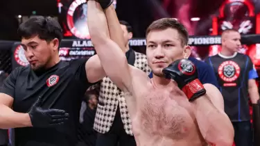 Саламат Исбулаев PFL чемпиондық белбеуі үшін қашан айқасатынын айтты
