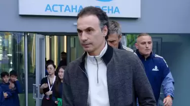 Григорий Бабаян: "Астана" футболшылары 100 мың теңгеге ойнап жүр