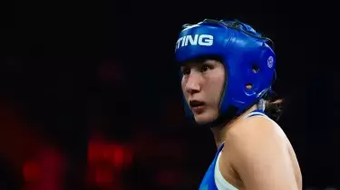 Аида Әбікеева америкалық боксшыны жеңіп, Әлем кубогының жартылай финалына шықты (ВИДЕО)