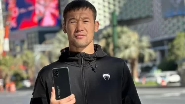 Шавкат Рахмонов Бакудегі UFC турниріне келді (ВИДЕО)