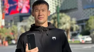 Шавкат Рахмонов Бакудегі UFC турниріне келді (ВИДЕО)