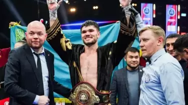 Әли Ахмедов қарсыласын үш рет нокдаунға жіберіп, IBO чемпионы атанды (ВИДЕО)