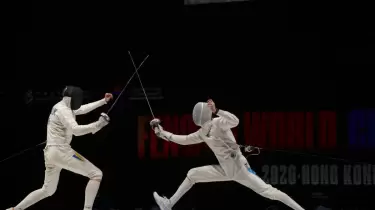 Гонконгте Қазақстан әнұраны шырқалды: семсершілер тарих жазды (ВИДЕО)