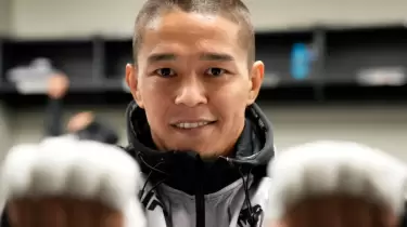 Асу Алмабаев UFC титулына қашан таласады? Сарапшы жауап берді