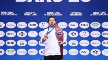 Қазақстандық балуандар әлем чемпионатында сегіз медаль жеңіп алды