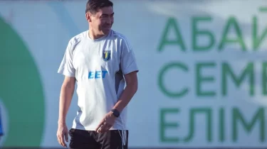 Самат Смақов ұлттық құрамадағы бапкерлік қызметі туралы мәлімдеме жасады