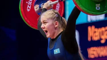 Ауыр атлеттер Азия чемпионатында 20 медаль жеңіп алды
