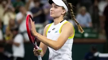 Елена Рыбакина Соболенконы артта қалдырды