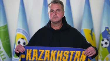 "Ақтөбенің" бас бапкері әйелдер лигасындағы клубтарды сынады