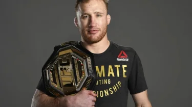 UFC чемпионы үзіліс алатынын жариялады