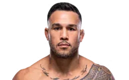 Brad Tavares